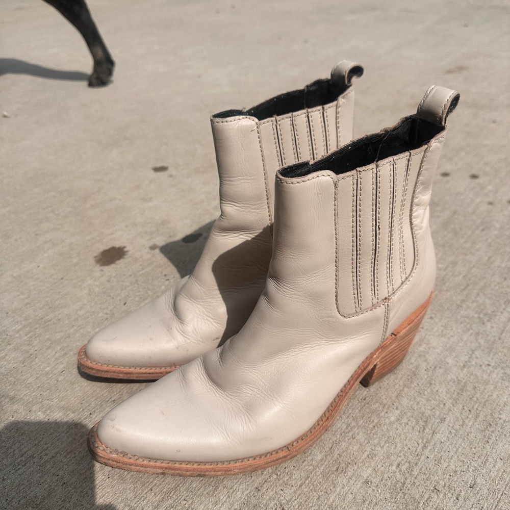LIBERTY Black Cream Ankle Boots with Elastic Panels